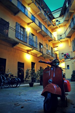 Squarcio androne e Vespa