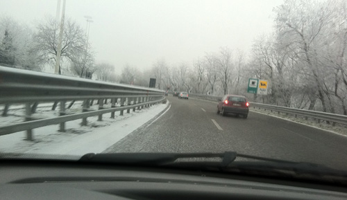 Autostrada Milano in bianco