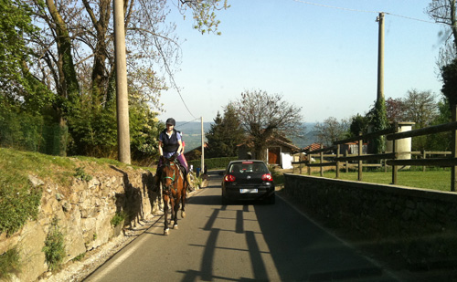 Strada verso il lago Maggiore